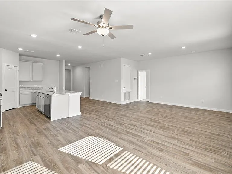 25207 Leather Leaf Ct — Photo 10