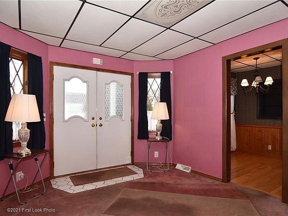 5th image of 18-20 Garfield Ave E
