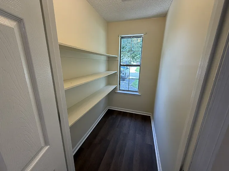 1477 Ben Gay Way — Photo 5