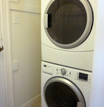 Laundry in unit