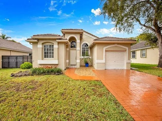 18322 SW 94th Ct — Photo 11