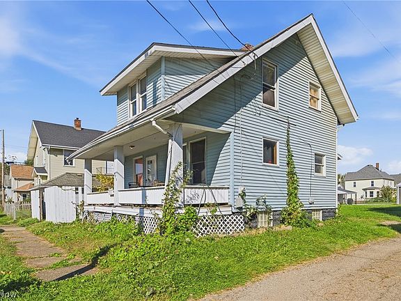 2nd image of 2015 10th St SW