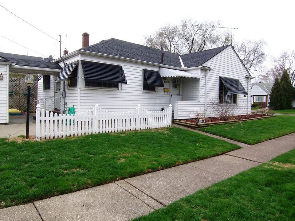 1st image of 1302 Hawthorne Ave