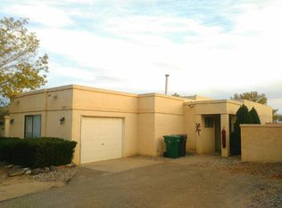 1860 Peach Rd NE, Rio Rancho, NM 87144