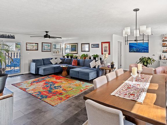 2nd image of 4405 Camellia Dr.