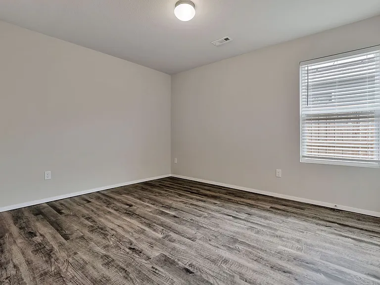 1181 S Ivory Bill Ln — Photo 16
