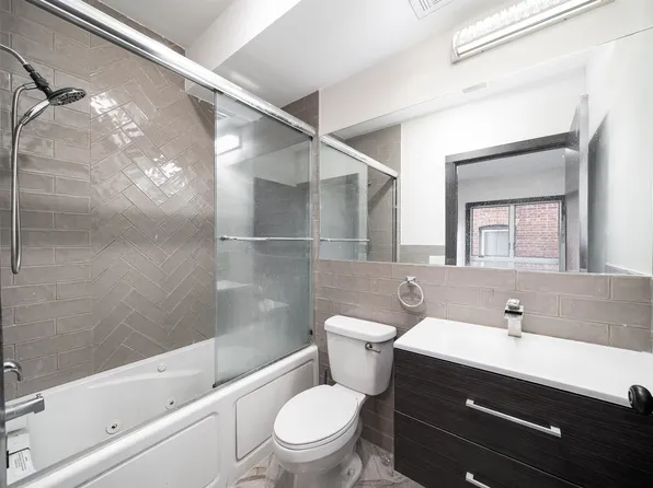 186 Kensington Avenue image 7 of 11