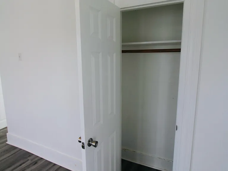 61 N Leonard St #2 — Photo 16