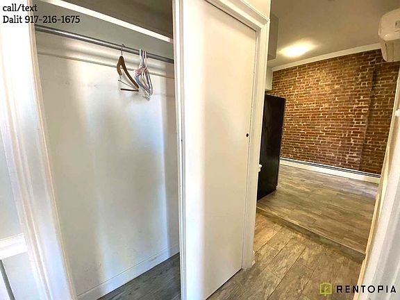5th image of 206 Calyer St #2D