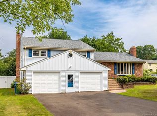 53 Trinity Ave, Glastonbury, CT 06033