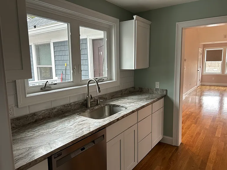 266 Pleasant St #2 — Photo 6