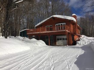 N7572 Carmody Rd, Munising, MI 49862