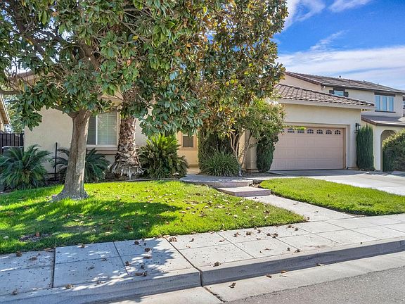 2nd image of 277 San Gabriel Dr