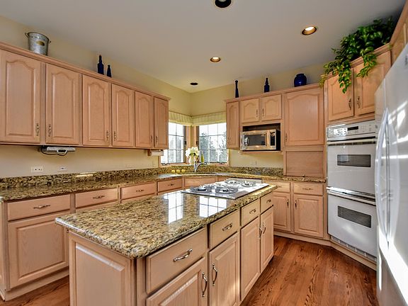 4th image of 37177 N Kimberwick Ln