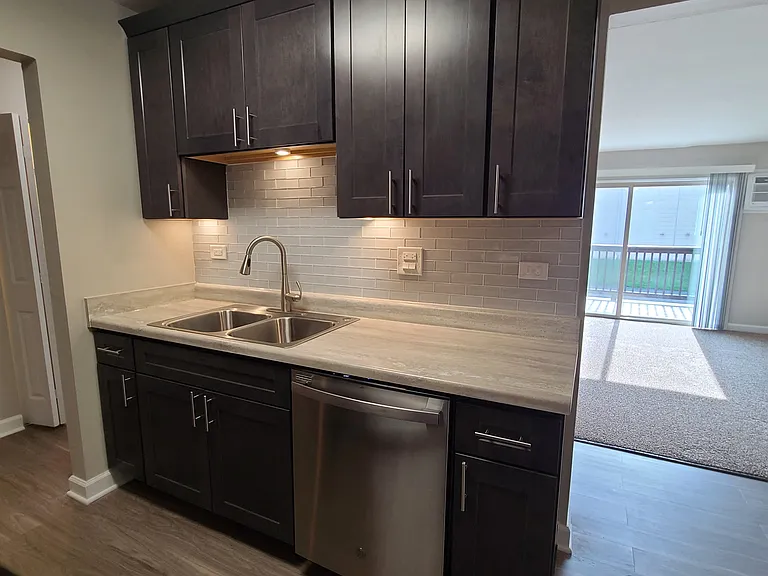 Willowbrook Apartment Homes — Photo 57