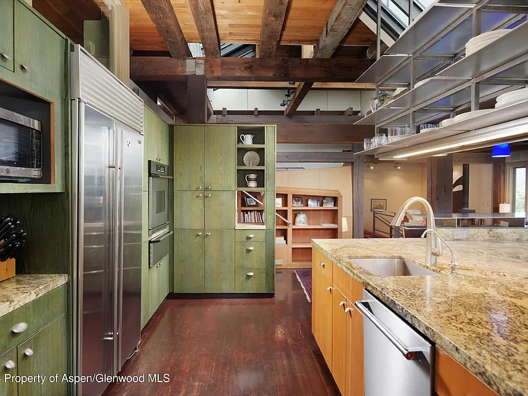 845 Aspen Oak Dr — Photo 10