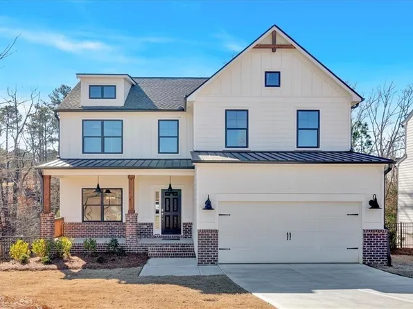 10 Lakewood Ct, Cartersville, GA 30120