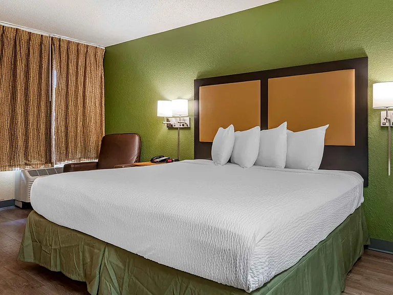 Studio Suite - 1 King Bed
