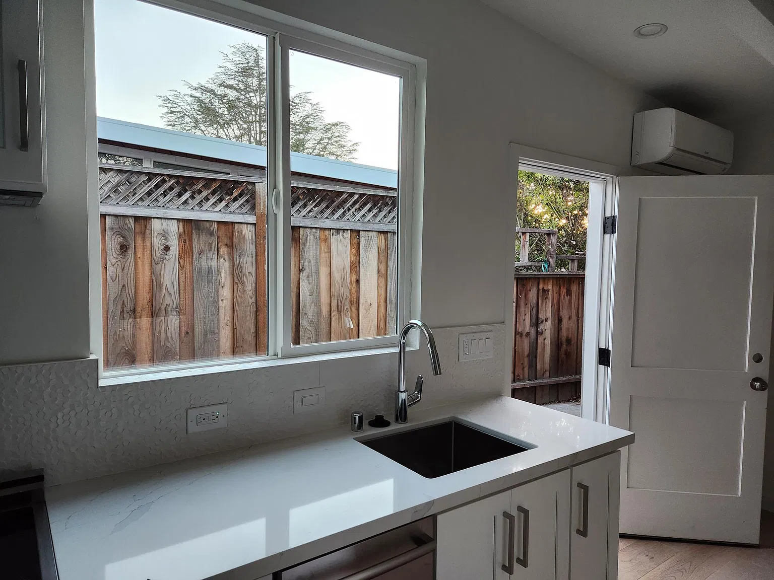 3641 Ramona St — Photo 1