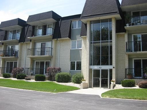 1st image of 18511 S Wentworth Ave #2E