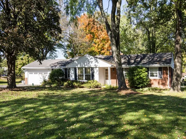 15960 Washington DRIVE, Brookfield, WI 53005
