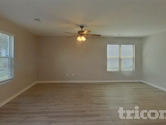 2nd image of 691 Millsgate Cir