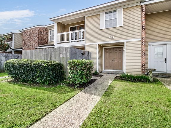 2nd image of 200 Lodge Dr APT 108