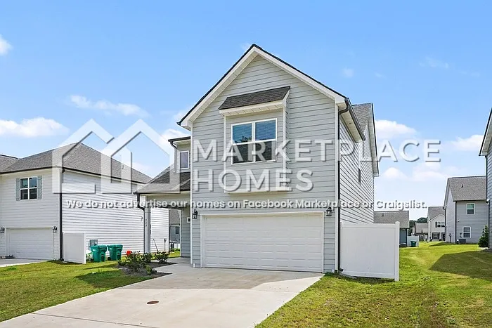 229 Wl Miller Dr — Photo 2