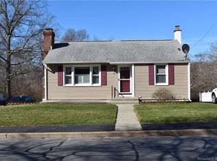 58 Bloomingdale Rd, Quaker Hill, CT 06375