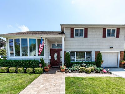 5 Bryant St, Freeport, NY, 11520