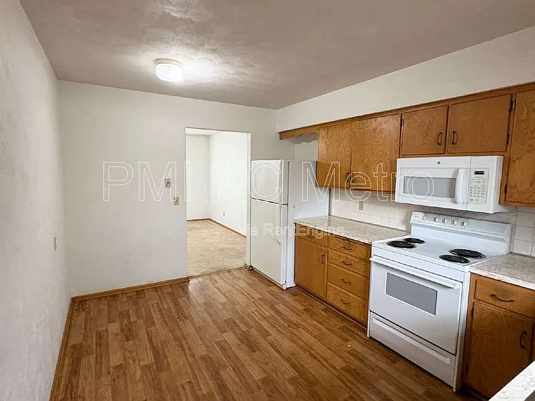 11709 E Winner Rd — Photo 5