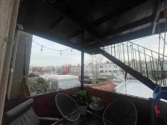 Rented by Metropolis International Realty Inc. | media 12