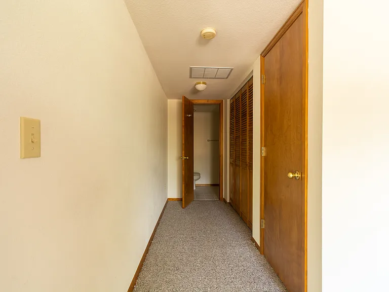 1360 Pinon Ridge Ct — Photo 25