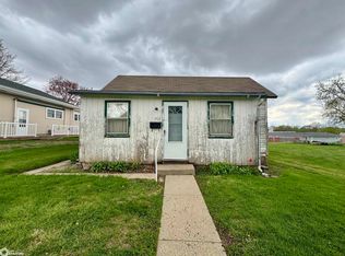 209 Washington St, Audubon, IA 50025