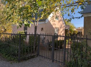 718 Mountain Rd NW #C/D, Albuquerque, NM 87102