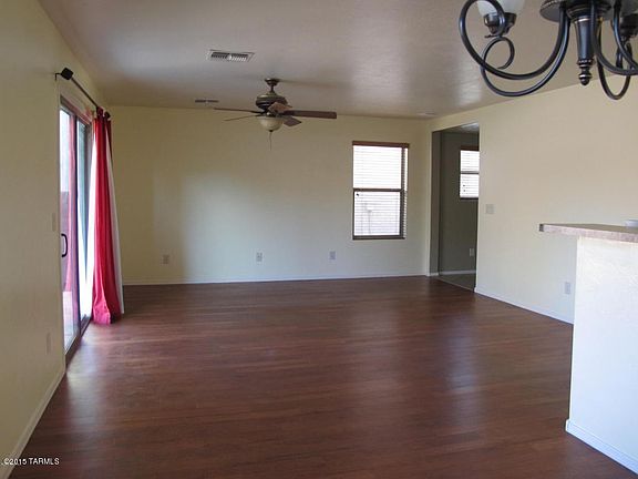 5th image of 668 W Desert Blossom Dr