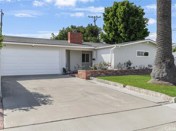 7901 Rhine Dr, Huntington Beach, CA 92647