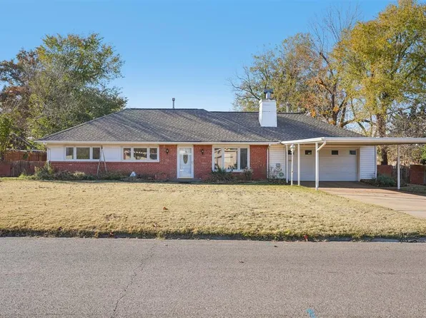 2825 Bella Vista Dr, Midwest City, OK 73110