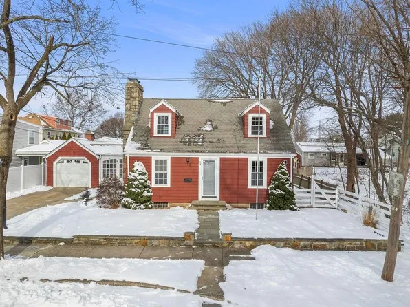 34 Edendale Ave, Pawtucket, RI 02861