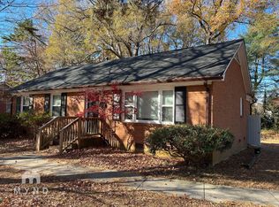 6600 Barrington Dr, Charlotte, NC 28215