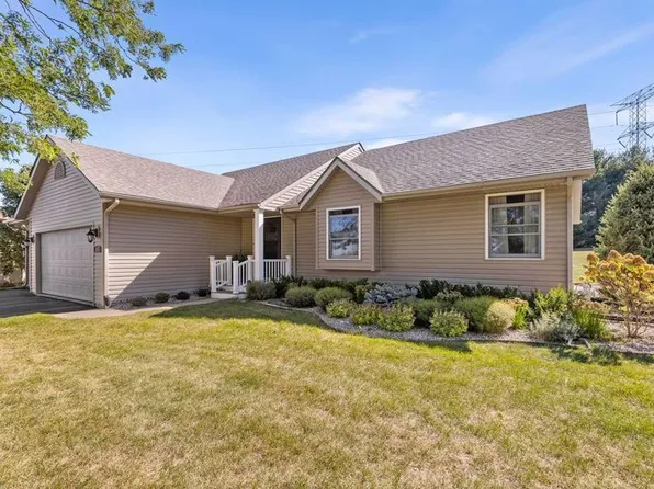 5343 Coopers Hawk Cir, Machesney Park, IL 61115