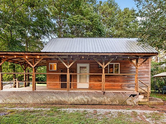 4th image of 156 Sunshine Mountain Ln