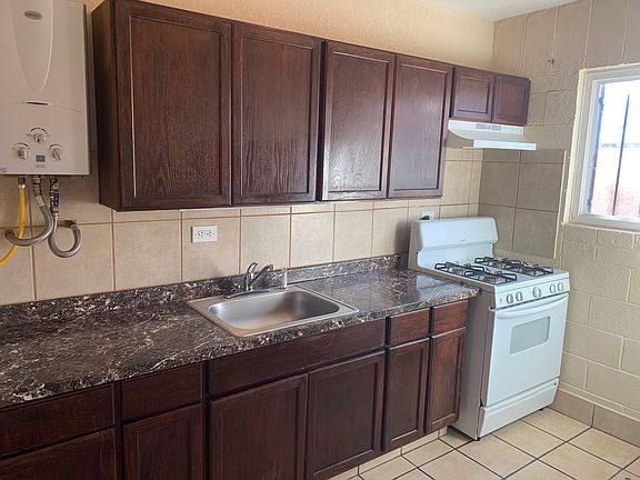 3rd image of 4408 Sunrise Ave APT 14