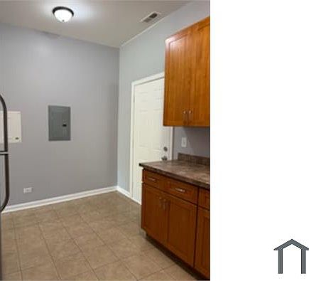1st image of 228 W 65th St #3W
