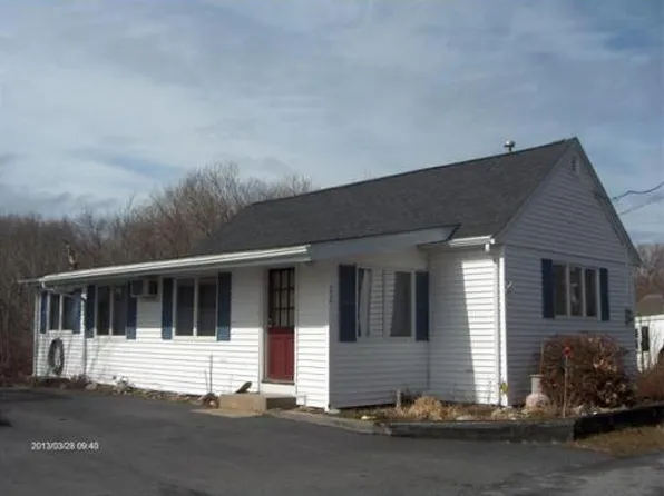 22 Leon St, Marshfield, MA 02050