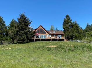 471 Draper Valley Rd, Selma, OR 97538