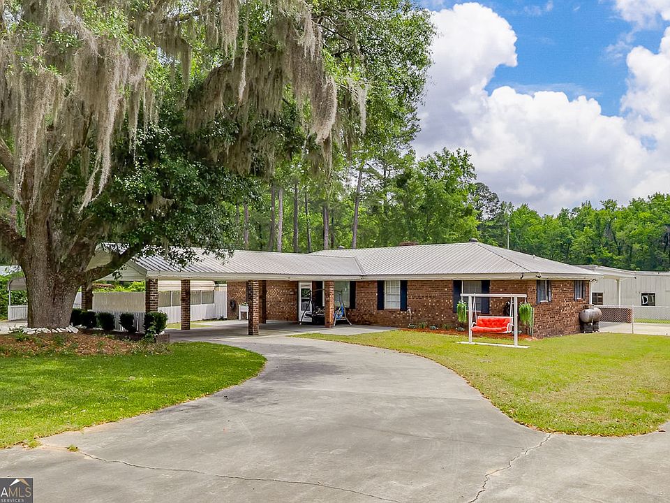 1st image of 440 Pecan Ln