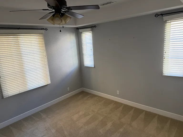 1179 Campbell Ave — Photo 6