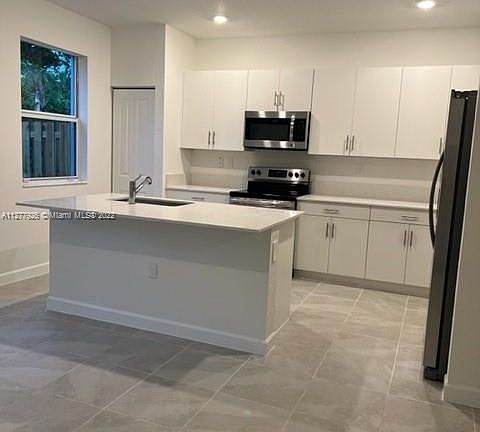 5th image of 1041 SE 27th Ter #1041