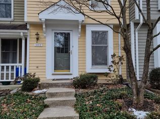 1602 Poplar Grove Dr, Reston, VA 20194